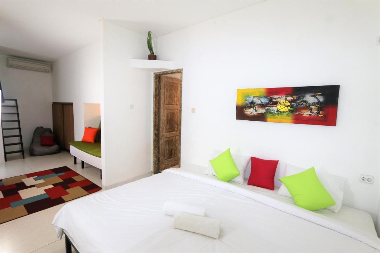 Hostel Cornerstone Bali Coworking Canggu Exterior foto